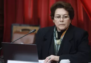Gladys Echaíz: José Balcázar no debería presidir Comisión de Educación