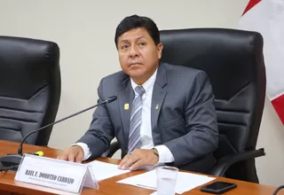 Caso "Mochasueldos": Fiscalía allana oficinas y casa de congresista Raúl Doroteo