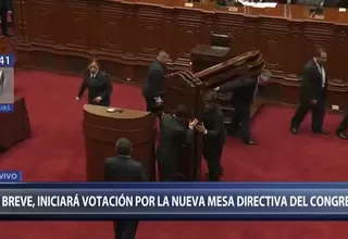 Congreso: Segundo Tapia dispuso el retiro de biombos del área de votación