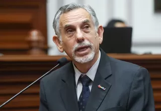 Exministro Pedro Francke criticó al Ejecutivo por no observar retiro de AFP: "Está sometido al Congreso"