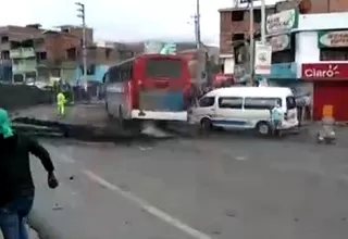 Policía desbloqueó la Carretera Central en La Oroya