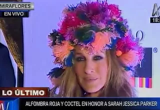 Sarah Jessica Parker calificó de "elegante y colorida" a la moda peruana