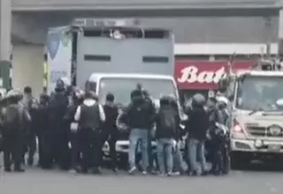 Surco: operativo terminó en enfrentamiento entre fiscalizadores y motociclistas 