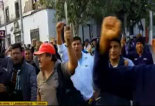 Trabajadores de azucarera Tumán protestaron en rechazo de administración Oviedo