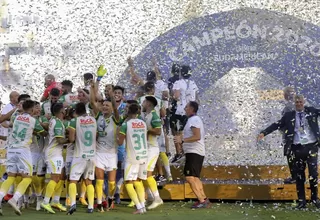 Defensa y Justicia goleó 3-0 a Lanús y se coronó campeón de la Sudamericana