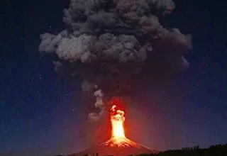 Alerta roja en Chile tras erupción del volcán Villarrica