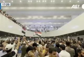 Manifestantes irrumpen en el Parlamento de Irak