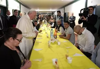 Papa almorzó con presos en Milán y celebró misa ante 1 millón de personas