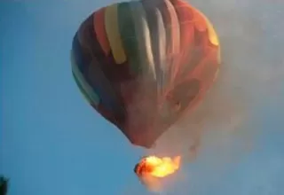 Texas: globo aerostático se incendió con 16 personas a bordo