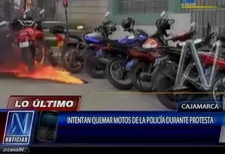 Cajamarca: intentan quemar motos de la Policía durante protesta