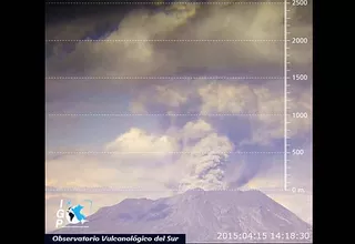 Volcán Ubinas presentó dos grandes explosiones en un día