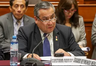 Gustavo Adrianzén: La presidenta es víctima de una persecución que tiene como base la Fiscalía de la Nación