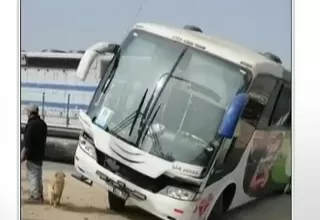 [VIDEO] Bus chocó contra un tren