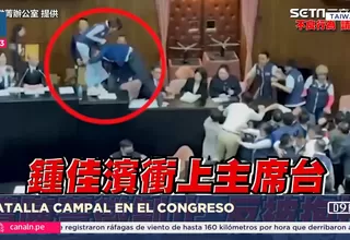Taiwán: Congresistas protagonizan batalla campal por proyecto de ley