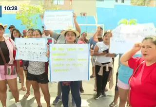 Ancón: Padres protestan por colegio en pésimas condiciones