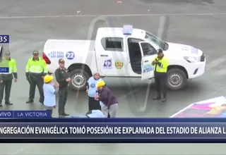 Alianza Lima: barristas se enfrentaron a evangélicos en el estadio