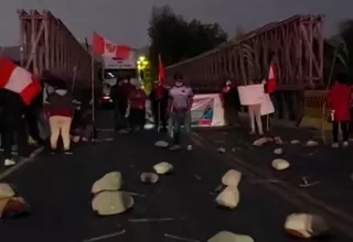 Bloquean el puente Montalvo en Moquegua
