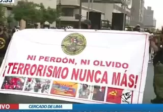 Cercado de Lima: Licenciados de las Fuerzas Armadas llevan a cabo movilización 