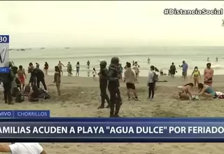 Chorrillos: Familias acuden a playa Agua Dulce por feriado