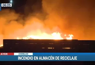 Chorrillos: Incendio destruyó un almacén de reciclaje