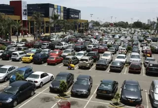 Congreso: aprueban medida que regula el cobro en estacionamientos vehiculares