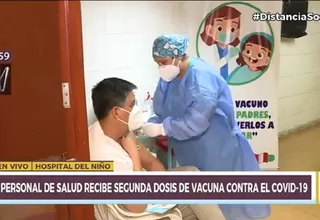 Personal del Instituto Nacional de Salud del Niño de Breña recibe segunda dosis de vacuna contra COVID-19