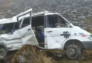 Cusco: cuatro muertos y 17 heridos tras caída de vehículo a un abismo