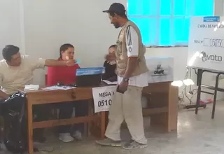 Hombre aparentemente ebrio votó en Punta Hermosa