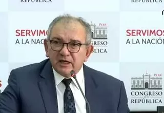 José Cevasco renunció al cargo de Oficial Mayor del Congreso