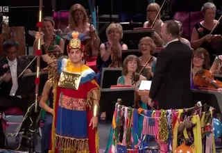 Juan Diego Flórez sorprendió en Londres al cantar vestido de inca