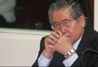 Juez que ordenó reponer teléfono se reunió un día antes del fallo con Fujimori