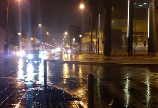 Lima amaneció con calles mojadas tras intensa garúa
