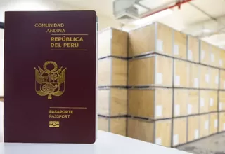 Migraciones suscribe contrato para asegurar emisión de más de medio millón de pasaportes