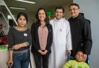 Primera Dama pidió a peruanos ser unidos y solidarios por la Teletón 2014