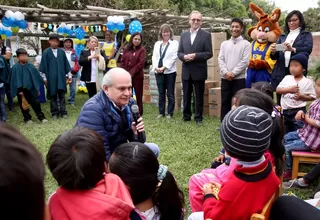 Pedro Cateriano imitó la voz del pato Donald en evento a favor de niños