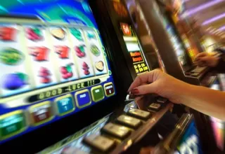 Perú podría reactivar el funcionamiento de casinos y salas de juego en agosto