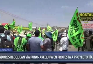 Pobladores del Cono Norte bloquean vía Arequipa-Puno en protesta por Tía María