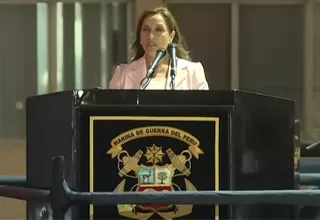 Presidenta Dina Boluarte participó en bautizo y botadura del B.A.P Paita