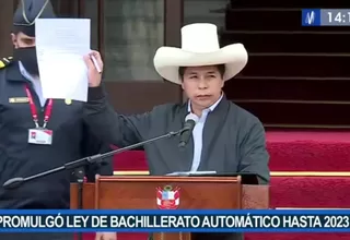 Pedro Castillo promulgó ley que amplía bachillerato automático hasta el 2023