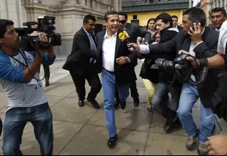 Presidente Humala y otros políticos saludaron a los periodistas por su dia