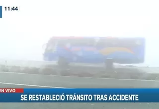 Reestablecen tránsito vehicular tras choque múltiple en la variante de Pasamayo 