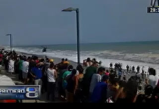 Salvan a dos menores de morir ahogados en playa Costanera