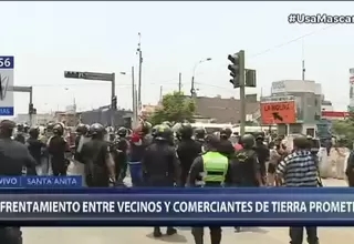 Santa Anita: Vecinos y comerciantes se enfrentaron en exteriores de mercado Tierra Prometida