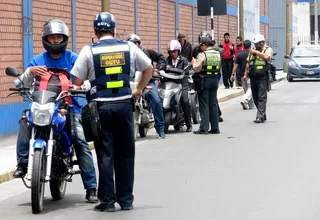 Seguridad: motociclistas deberán usar casco con número de placa