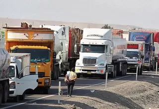 Transportistas advierten que bloquearán vías si no dan solución a sus reclamos
