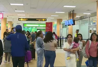 Viajeros ya pueden ingresar acompañados de familiares a los aeropuertos del país