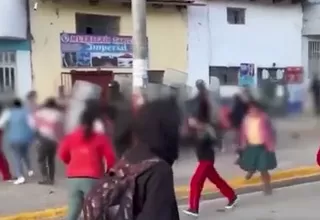 [VIDEO] Andahuaylas: Padres de familia y escolares se enfrentaron a la Policía