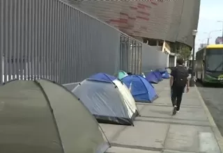 [VIDEO] Fanáticos de Daddy Yankee acampan en exteriores del Estadio Nacional