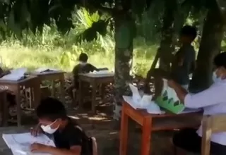[VIDEO] Loreto: Niños estudian bajo árboles por falta de aulas