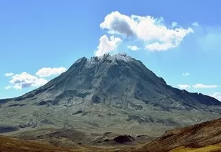 Volcán Ubinas: Prorrogan estado de emergencia en Moquegua por peligro de erupción